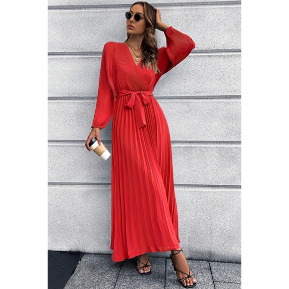 (Out Of Stock) Red Pleated Maxi Dress - Picture 2 of 8